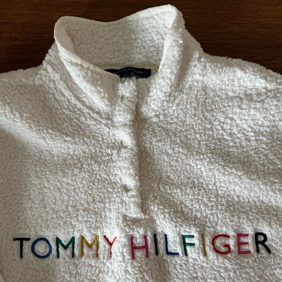 Tommy Hilfiger Sweater - Picture 2 of 3